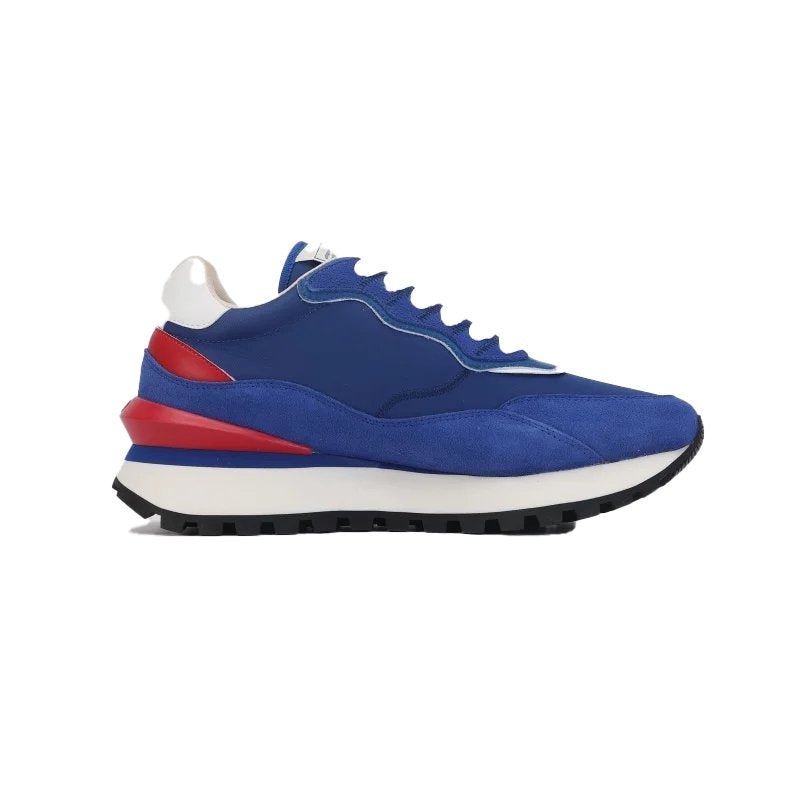 AZURE Sneakers