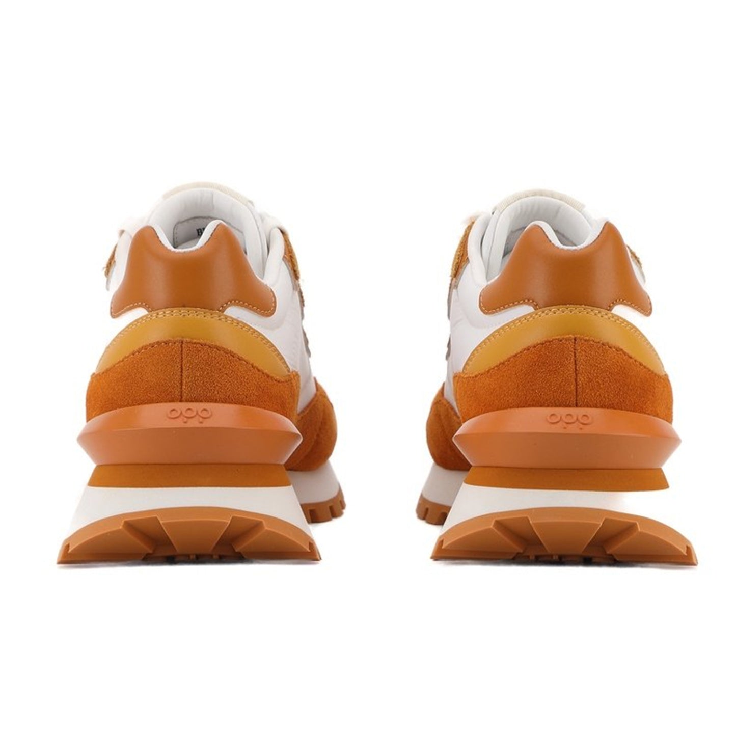 EMBER Sneakers
