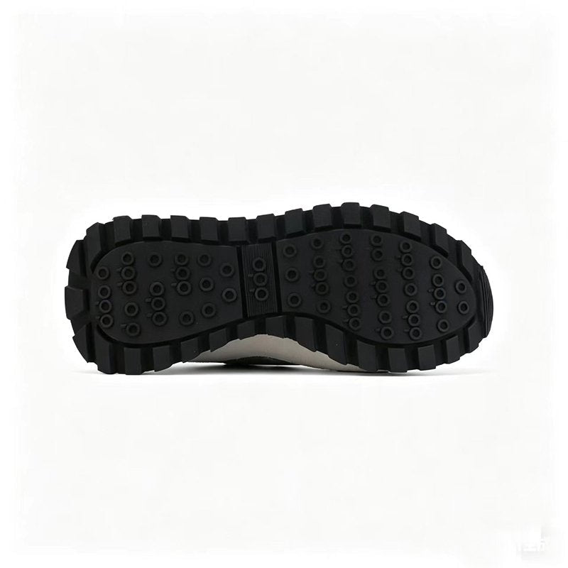 MIST Sneakers