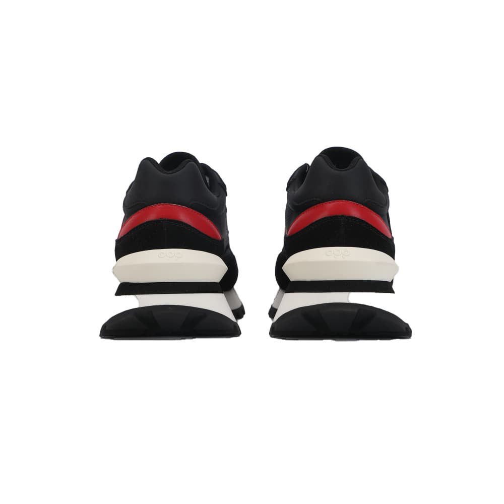 ONYX Sneakers