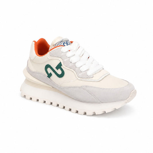 MOSS Sneakers