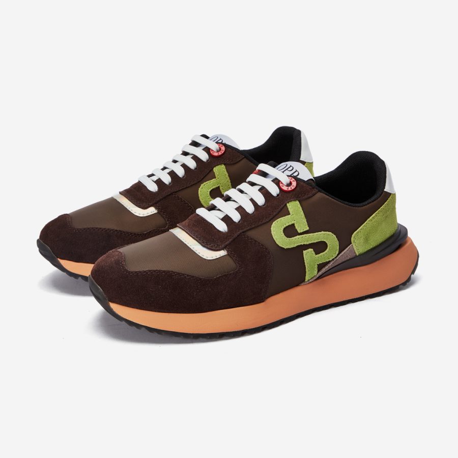 Lace-Up Suede Sneaker Chocolate - Image 3