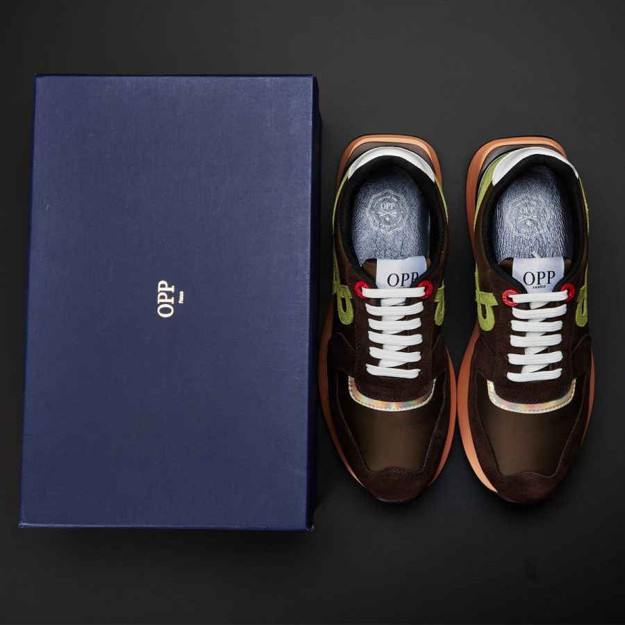 Lace-Up Suede Sneaker Chocolate - Image 7