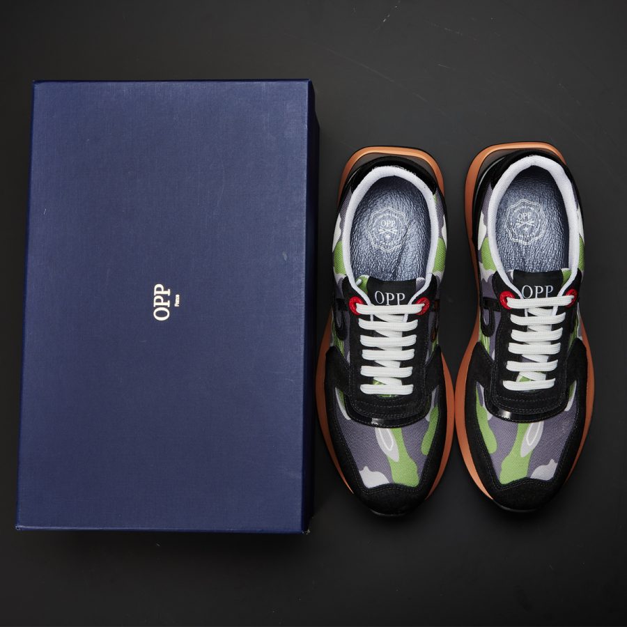 Lace-Up Suede Sneaker Black - Image 7