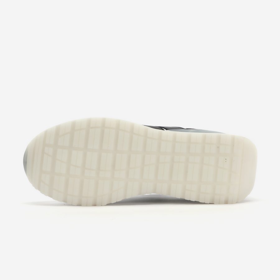 Women White Nylon Bumpr Sneakers - Image 6