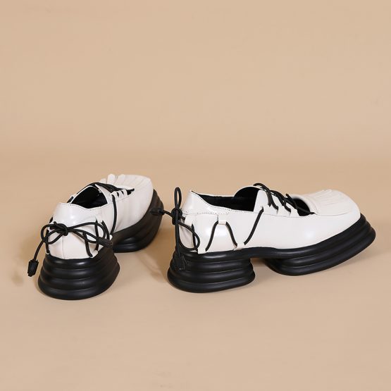 Women Vintage Vubber Band Lace-up Leather Shoes White