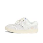 White bottom low cut lace up retro unisex casual shoes