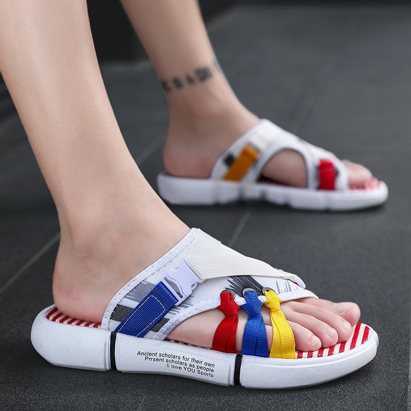 Men Trendy Beach Slippers - Image 4
