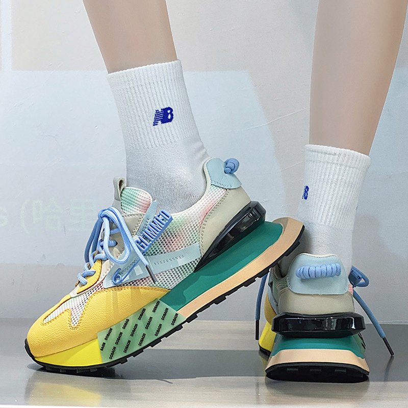 Women Breathable Height Increasing Sneakers - Image 3