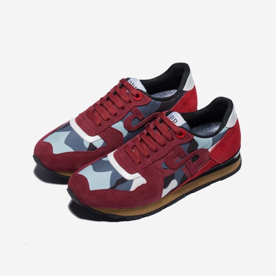 Lace-Up Suede Sneakers Red - Image 3