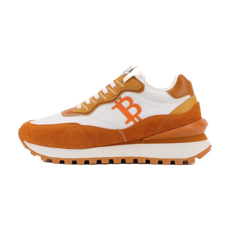 Limited Edition Web3 Inspired Bitcoin Sneakers – Amber Gold Statement Style - Image 4