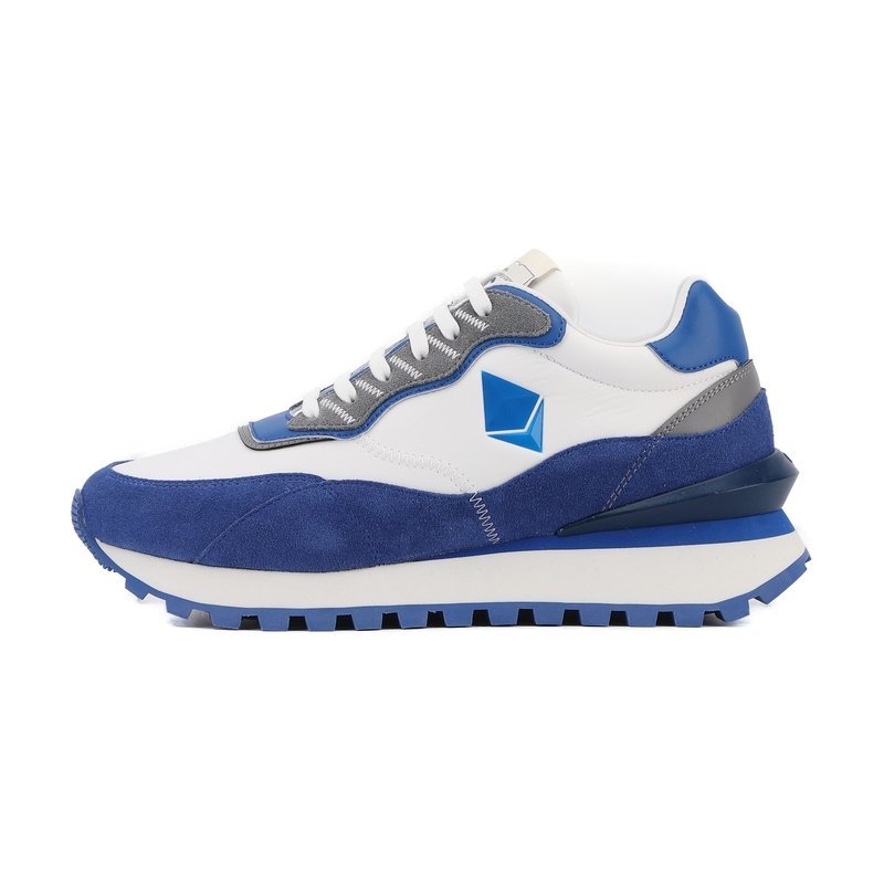 Ethereum Icon Retro Runner – Web3 Inspired Street Style - Image 4