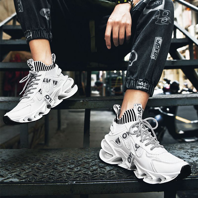 Lace-up Blade Sneakers White - Image 3