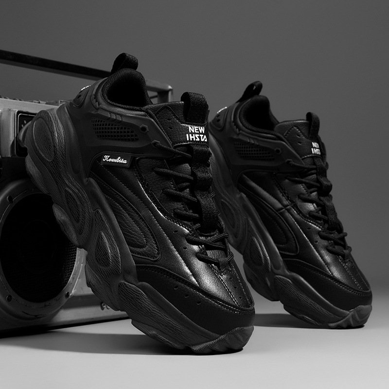 Lace-up Distressed Sneakers Black - Image 4