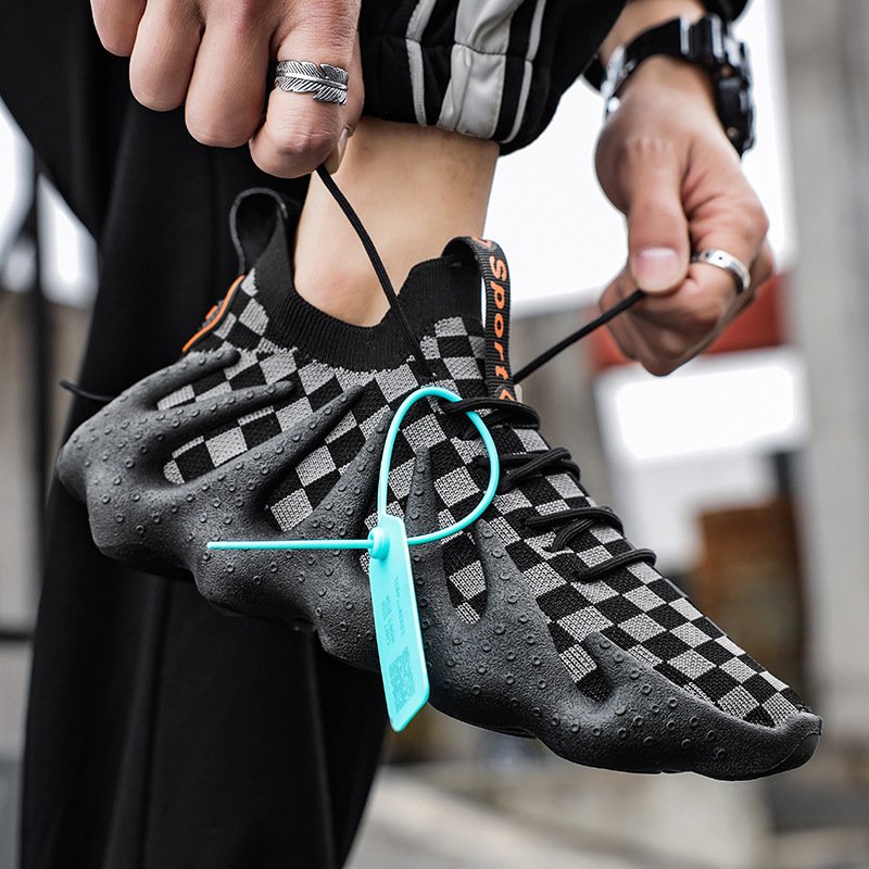 Men Casual Paw Sneakers - Image 3