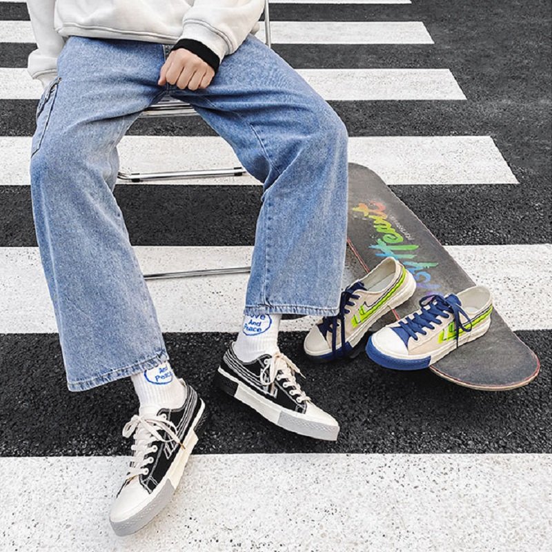 Men Low Top Stitching Color Canvas Shoes Black - Image 3