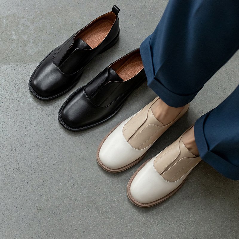 Women Color Block Round Toe Loafers - Image 4