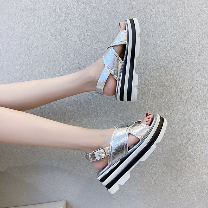 Women Fashion Platform Sandals - Image 4
