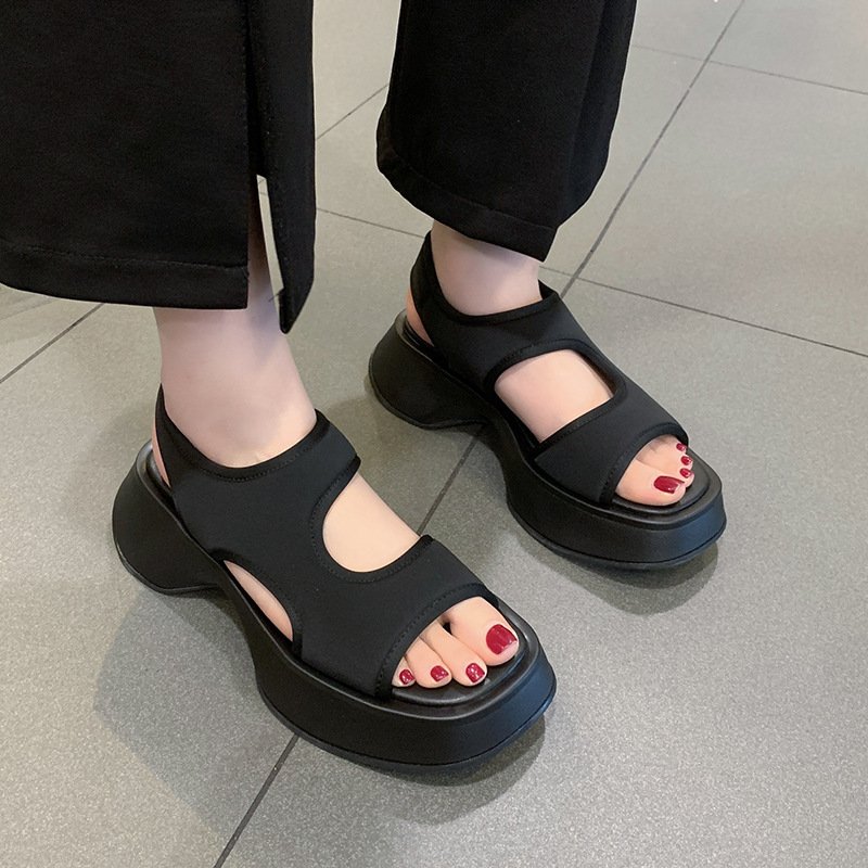 Women Soft Sole Beach Sandals - Image 3